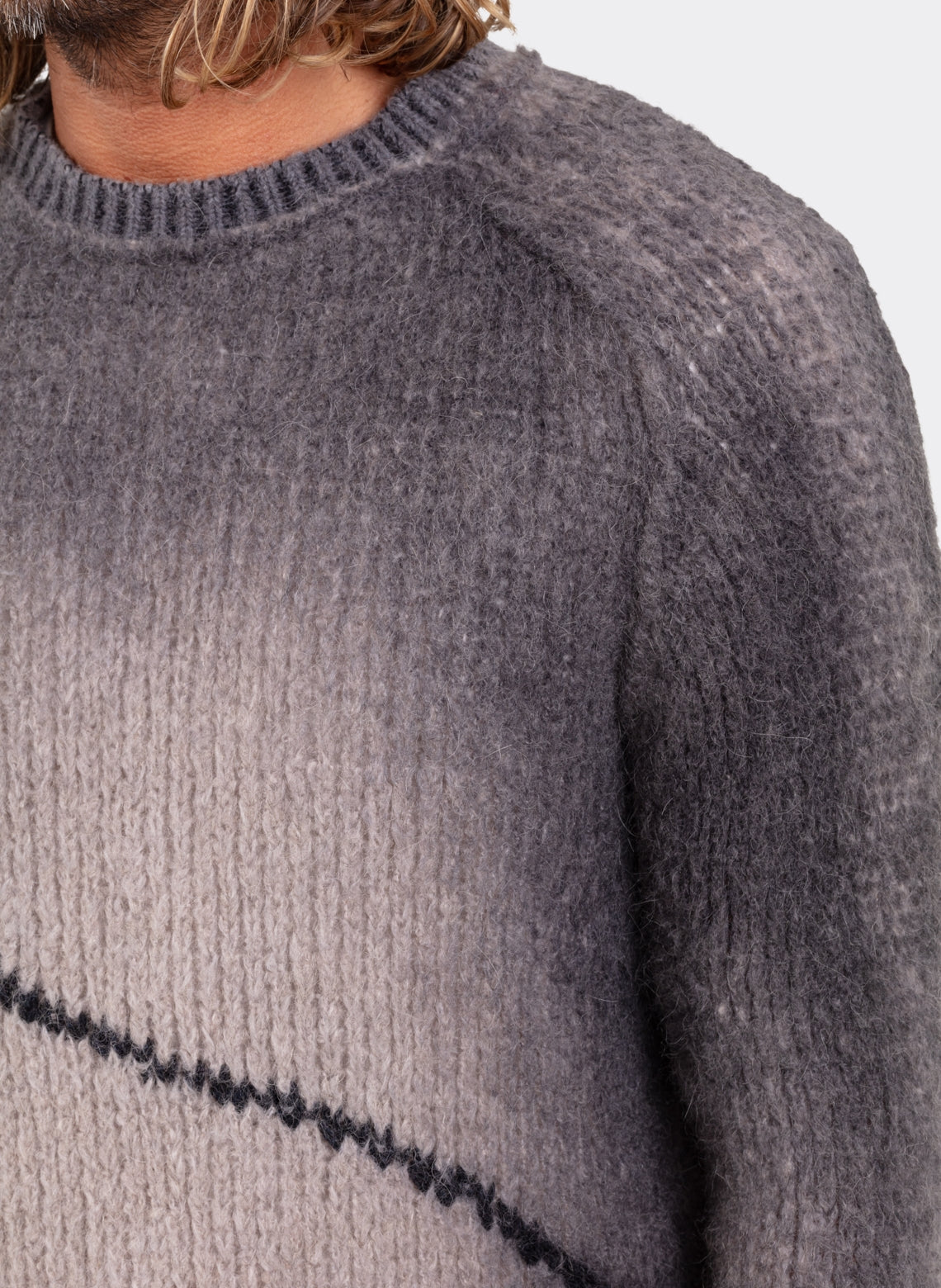 Spray Knit Round Neck Sweater in Wool and Linen