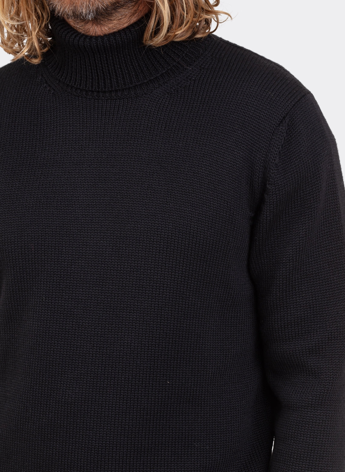 Merino Wool Turtleneck Black