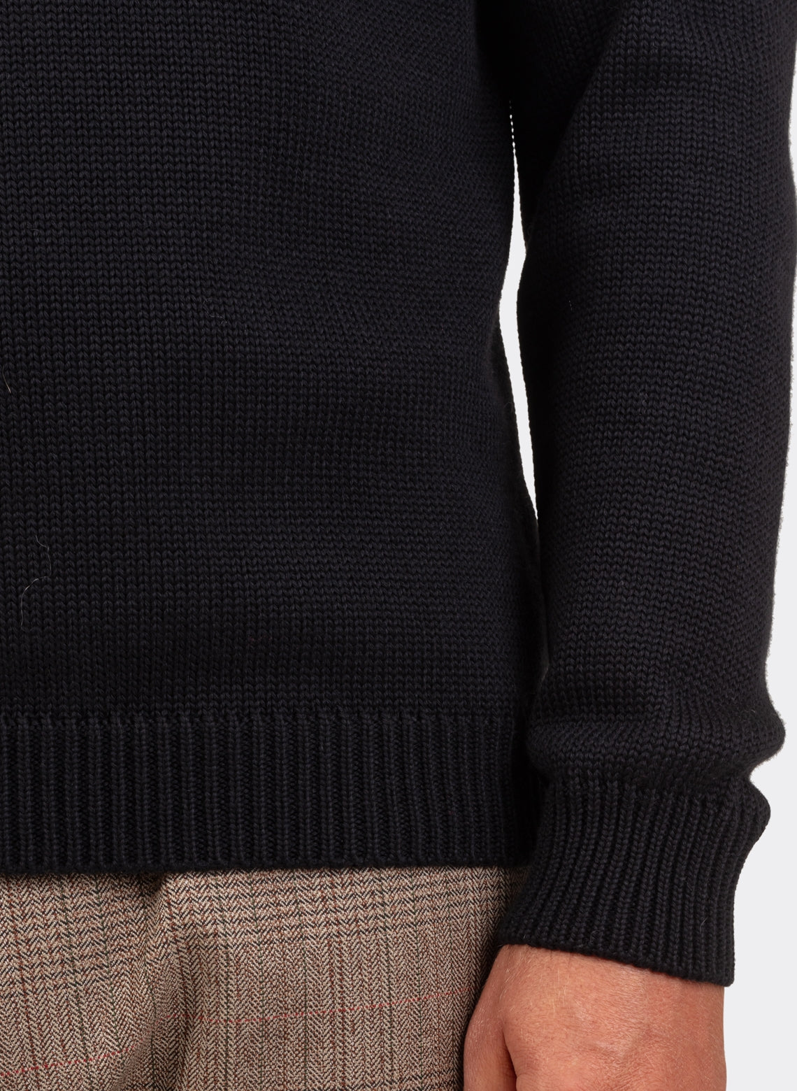 Merino Wool Round Neck Sweater Black