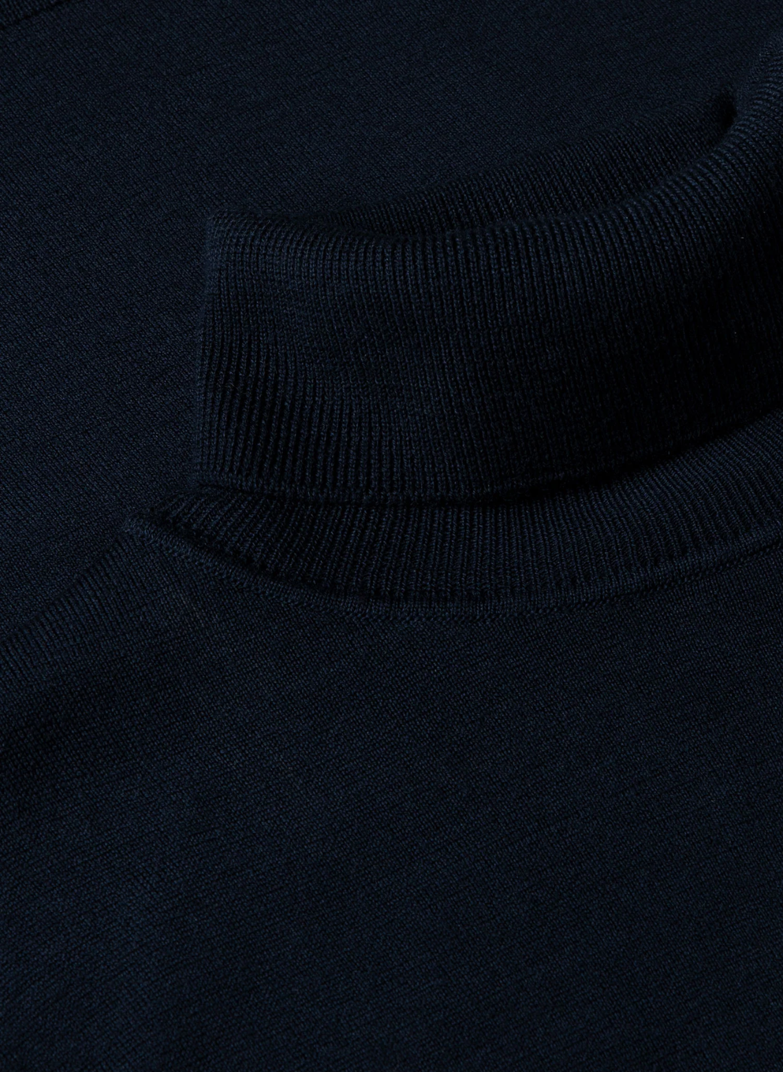 MERINO WOOL TURTLENECK SWEATER NAVY