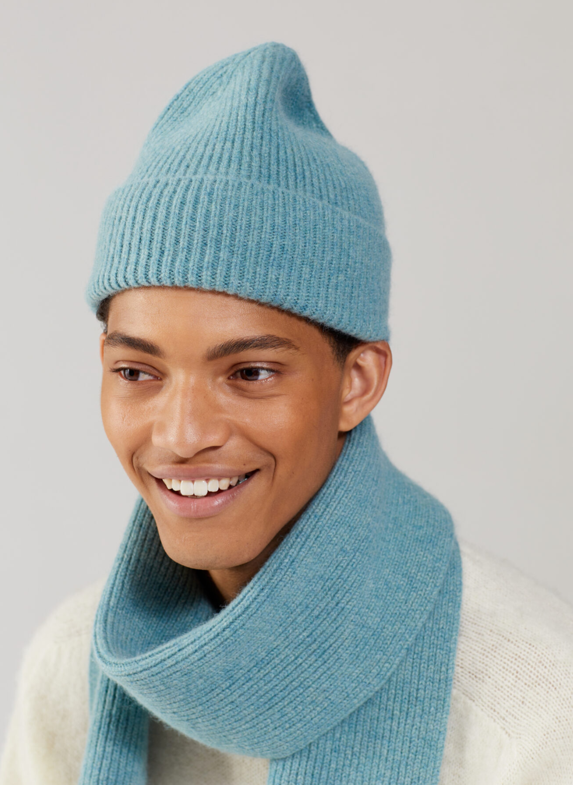 Bonnet en Lambswool et Caregora™ Basil