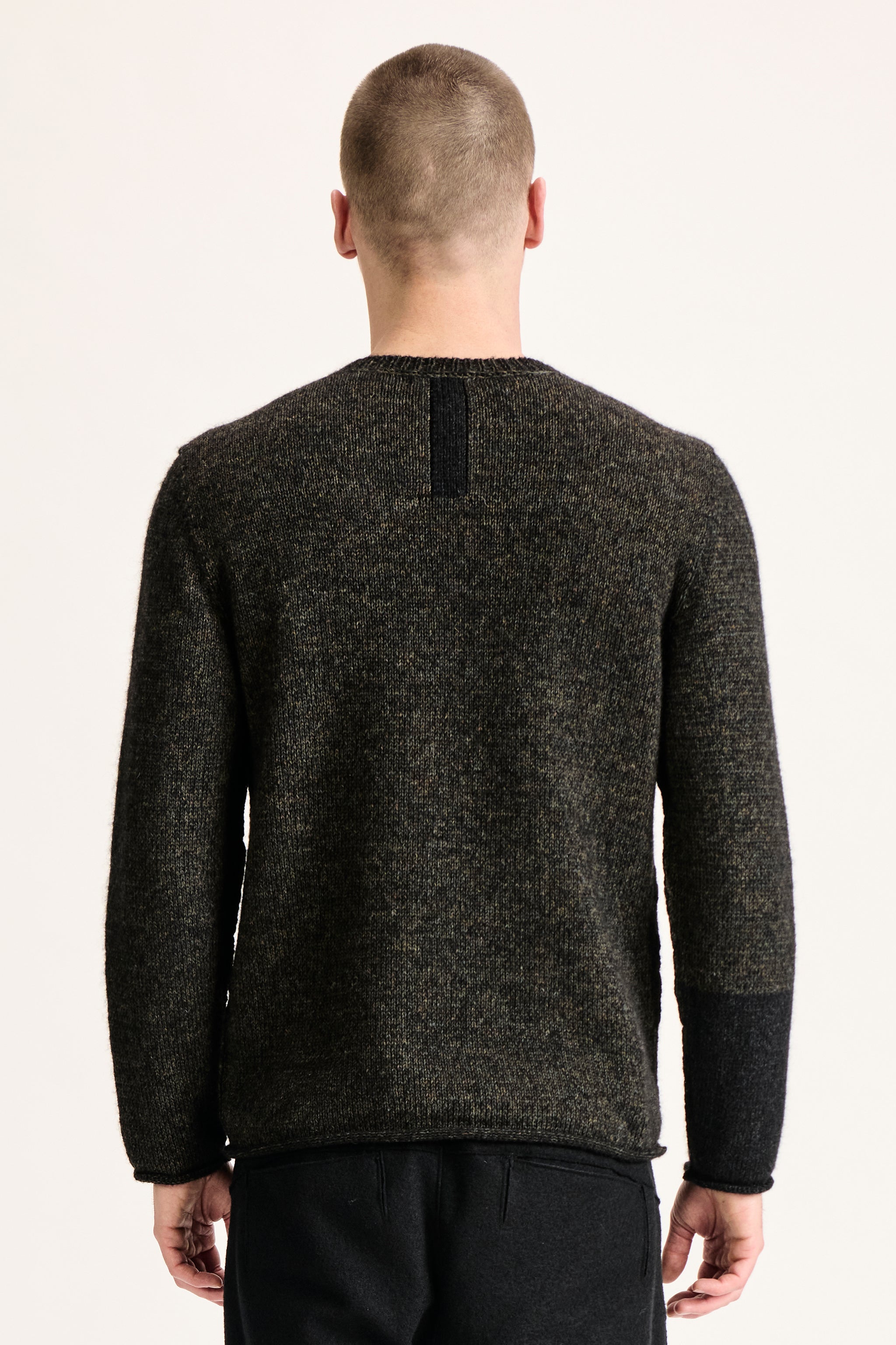 Pull vanisé à col rond en laine et alpaga