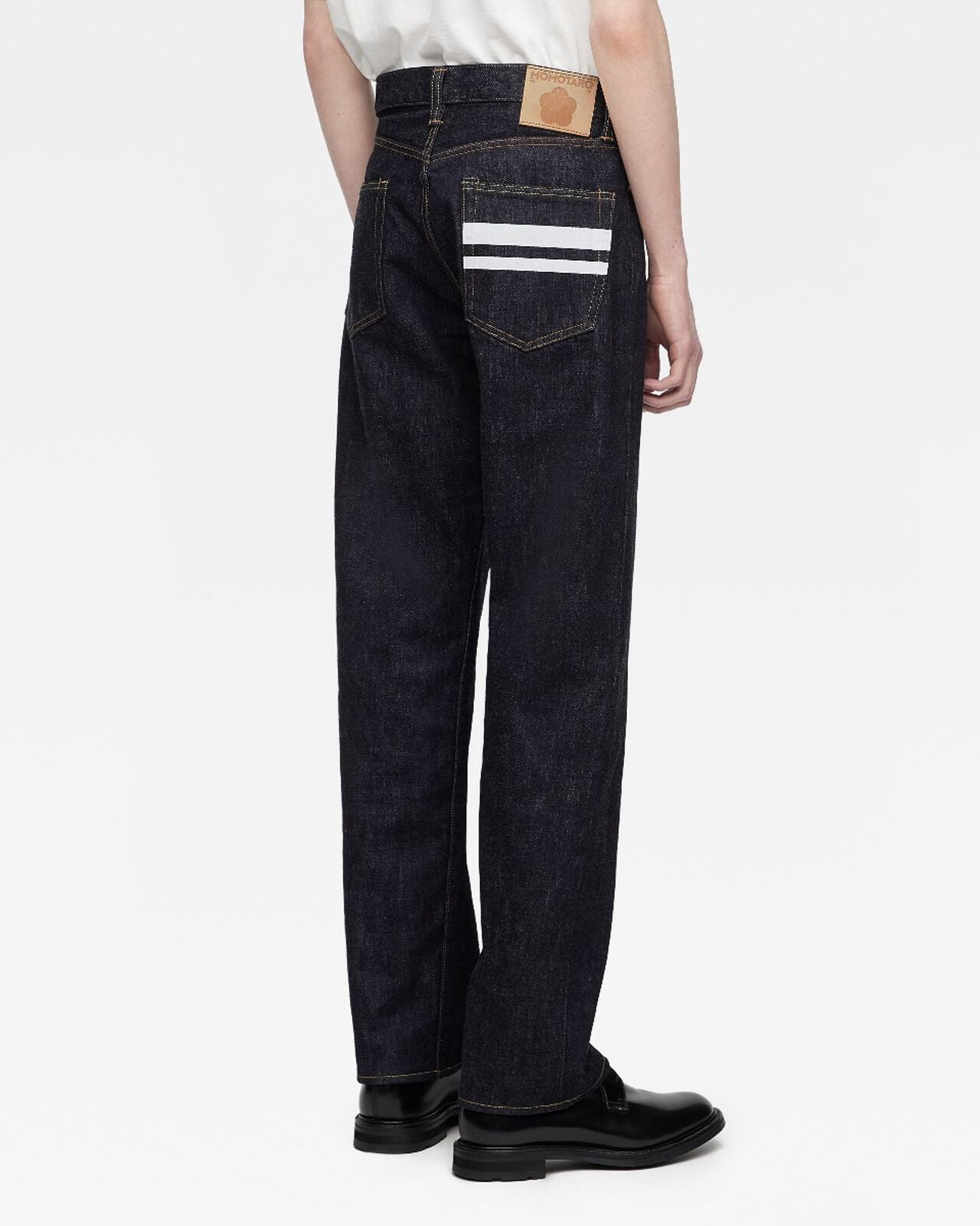 CLASSIC STRAIGHT FIT 15.7OZ